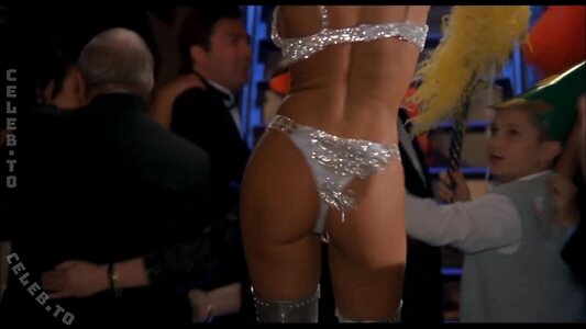 Carmen Electra Nude Leaked Photo #35