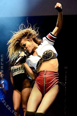 Carmen Electra Nude Leaked Photo #201