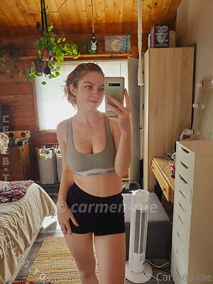 Carmen-rae