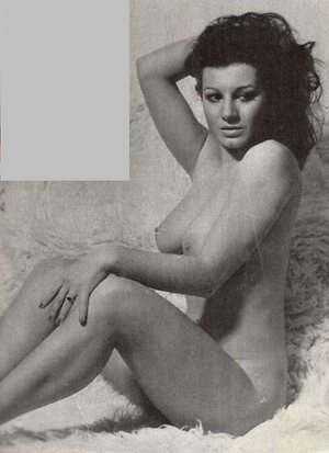 Carmen Russo leaked photo #10