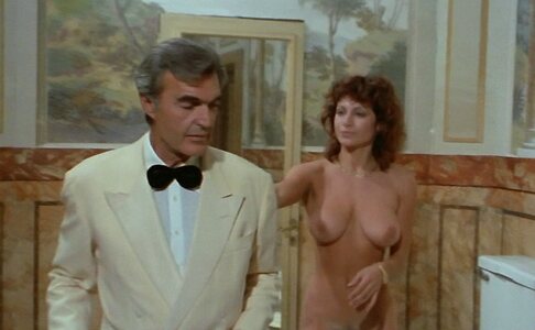 Carmen Russo leaked photo #13