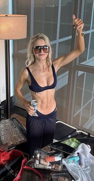 Caro Daur More Nude Photos