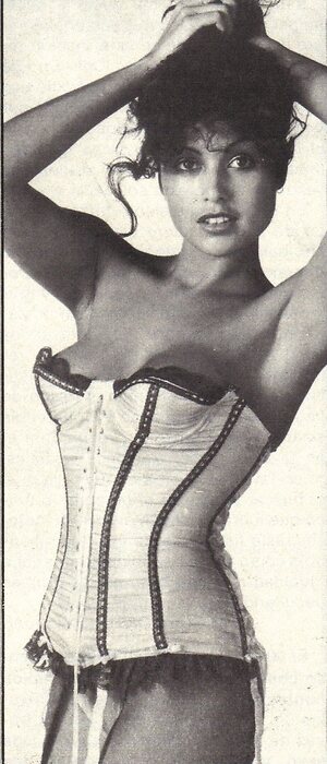 Carol Augustine leaked photo #14
