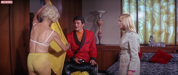 Carol Channing Nude Leaked Photo #6