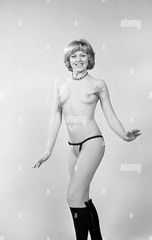 Carol Hawkins leaked photo #18