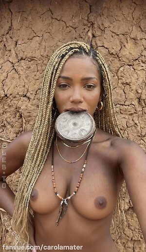 Carola Mater Nude Leaked Photo #7