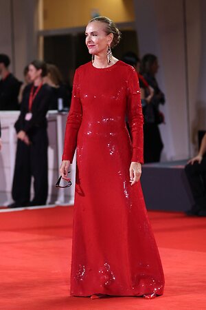 Carole Bouquet leaked photo #8