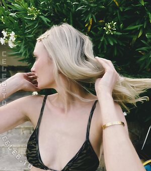 Carolin Niemczyk photo