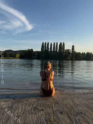 Carolin Niemczyk photo