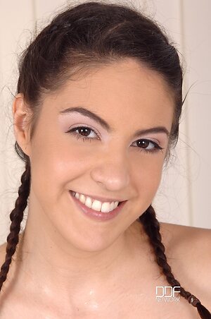 Carolina Abril leaked photo #7