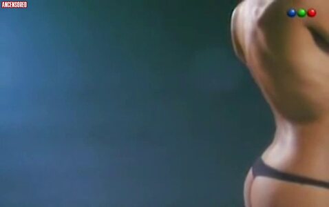 Carolina Ardohaín leaked photo #29
