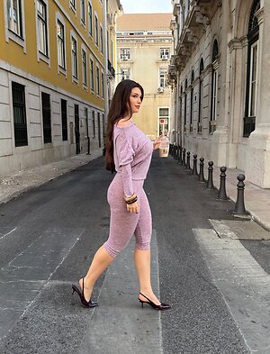 Carolina Neto leaked photo #2