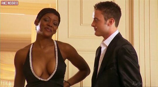 Caroline Chikezie Nude Leaked Photo #3