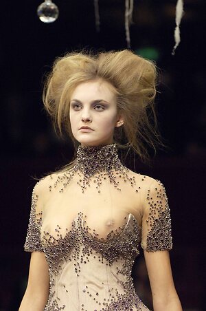 Caroline Trentini Nude Leaked Photo #30