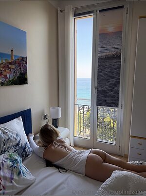Caroline Zalog