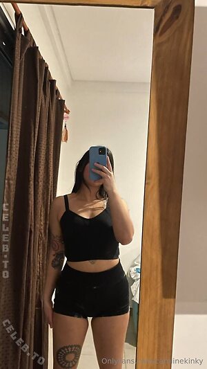 carolinekinky Nude Leaked Photo #11