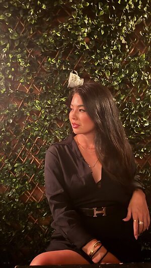 CarolineKwan leaked photo #5