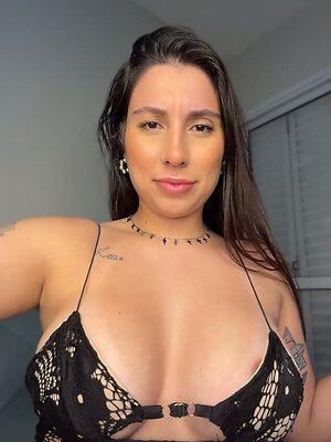 carolini09 leaked photo #5