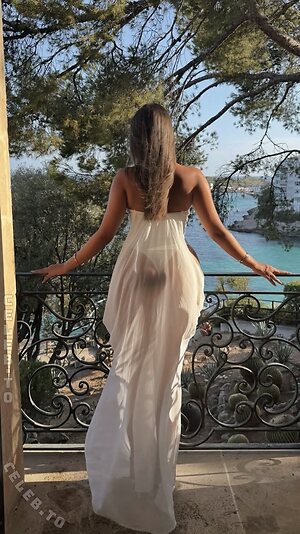 caro.lnw leaked photo #14