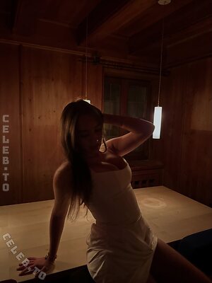 caro.lnw leaked photo #44