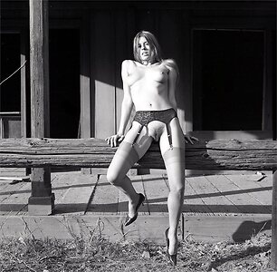 Carolyn Appleby leaked photo #10