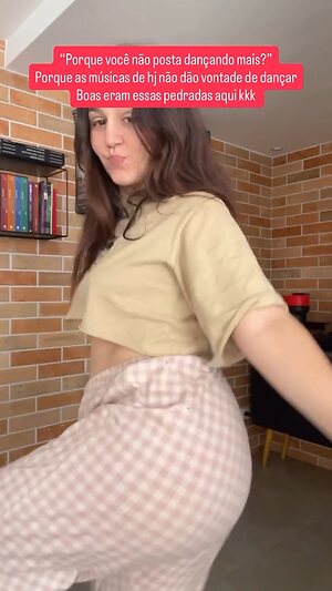 Carolzinha SG leaked photo #18