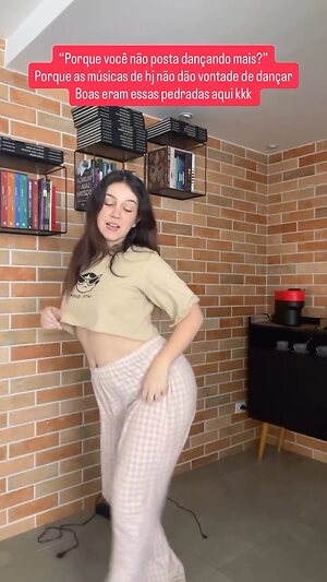 Carolzinha SG leaked photo #20