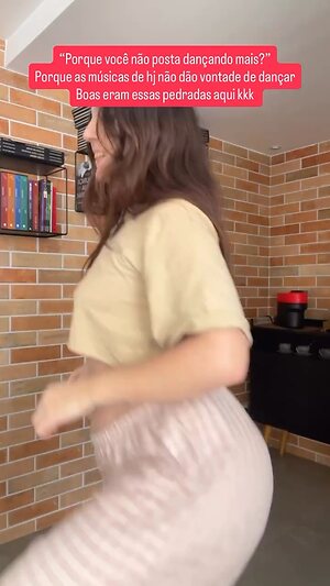 Carolzinha SG Nude Leaked Photo #25