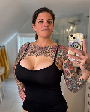 Carrie Capri leaked photo #7