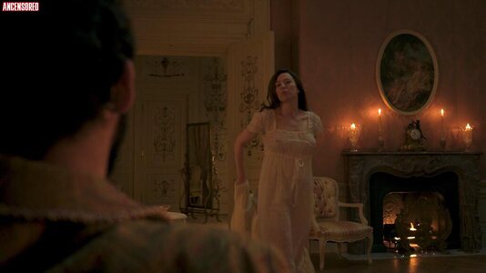 Carrie Coon Nude Leaked Photo #16