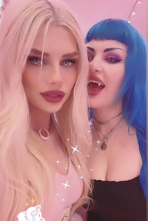 Carrie Sleutskaya leaked photo #44