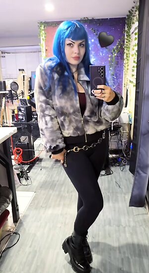 Carrie Sleutskaya leaked photo #45