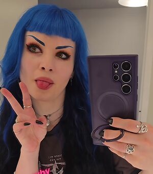 Carrie Sleutskaya leaked photo #61