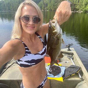 Carrie Underwood Hot Nude Leaked Photo #34