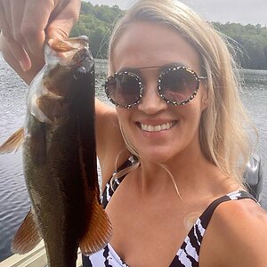 Carrie Underwood Hot Nude Leaked Photo #36