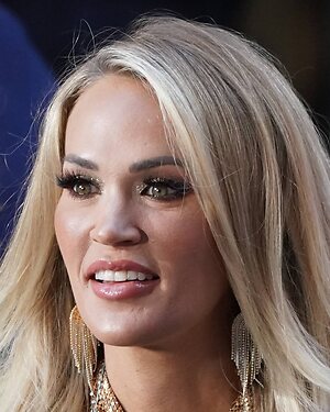 Carrie Underwood leaked photo #9