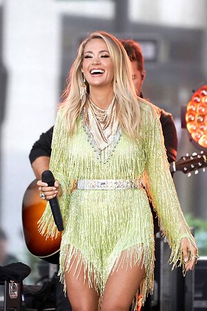 Carrie Underwood Nude Leaked Photo #19