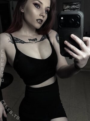 carrie_cannie leaked photo #2