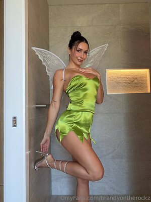 Caryn Beaumont leaked photo #69
