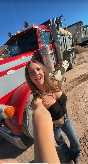 Cass Hansen leaked photo #6