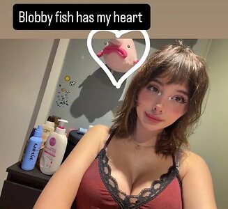 Cassandra Nude Leaked Photo #23
