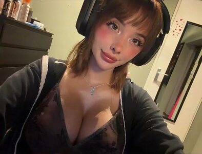 Cassandra leaked photo #51