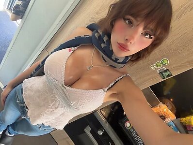 Cassandra Nude Leaked Photo #95