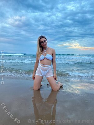 cassandra.delia aka katarina.meis Nude Leaked Photo #19
