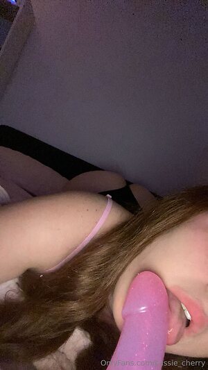 Cassie_cherry
