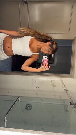 Cat Pisciotta leaked photo #26