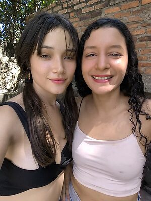 catalina_Santana123 leaked photo #2