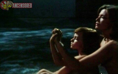 Catherine Alric Nude Leaked Photo #7