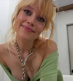 Catherine McCafferty leaked photo #5