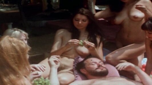 Cathy Crowfoot leaked photo #4